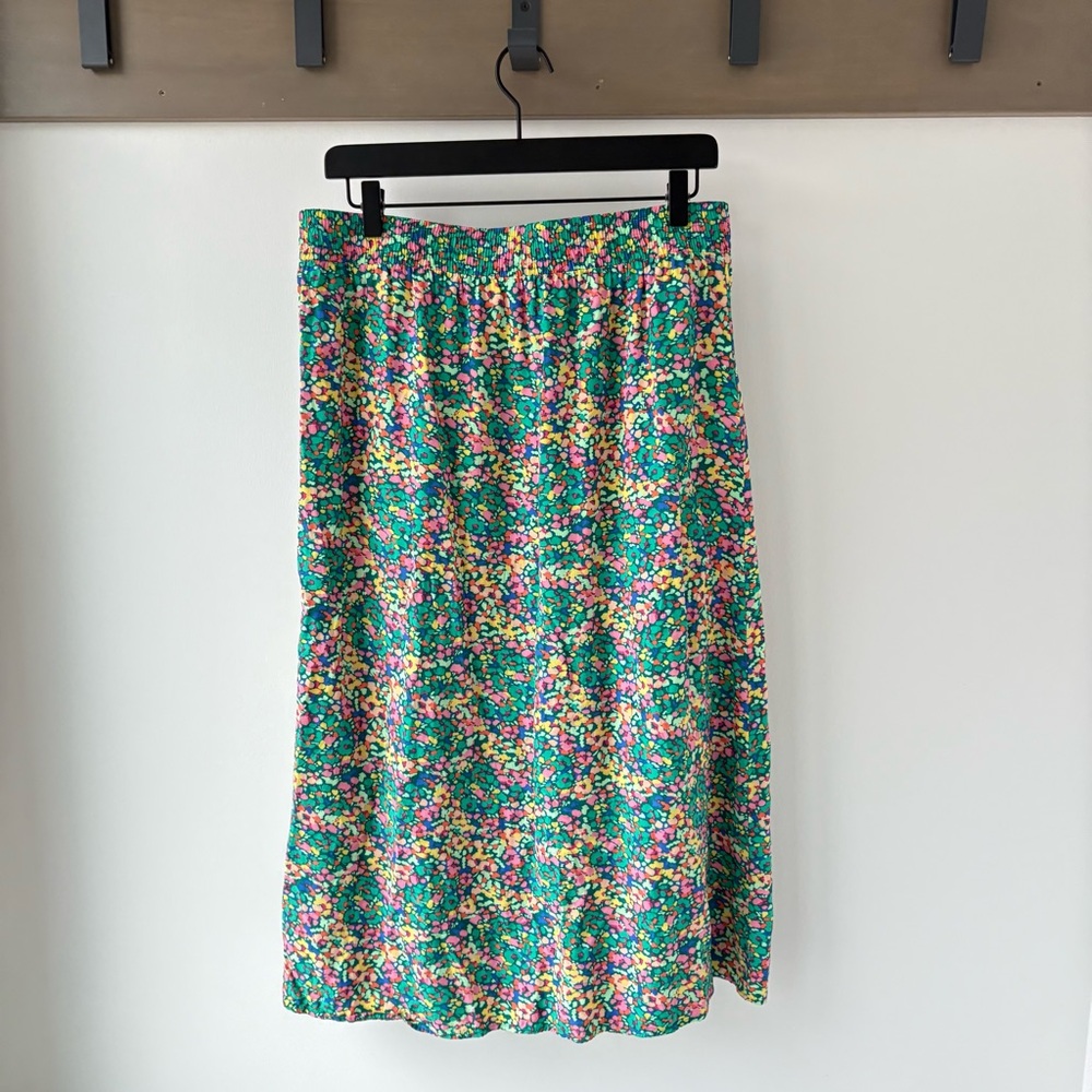LOFT Green Floral Midi Skirt with Pink & Yellow Accents - Picture 4 of 6